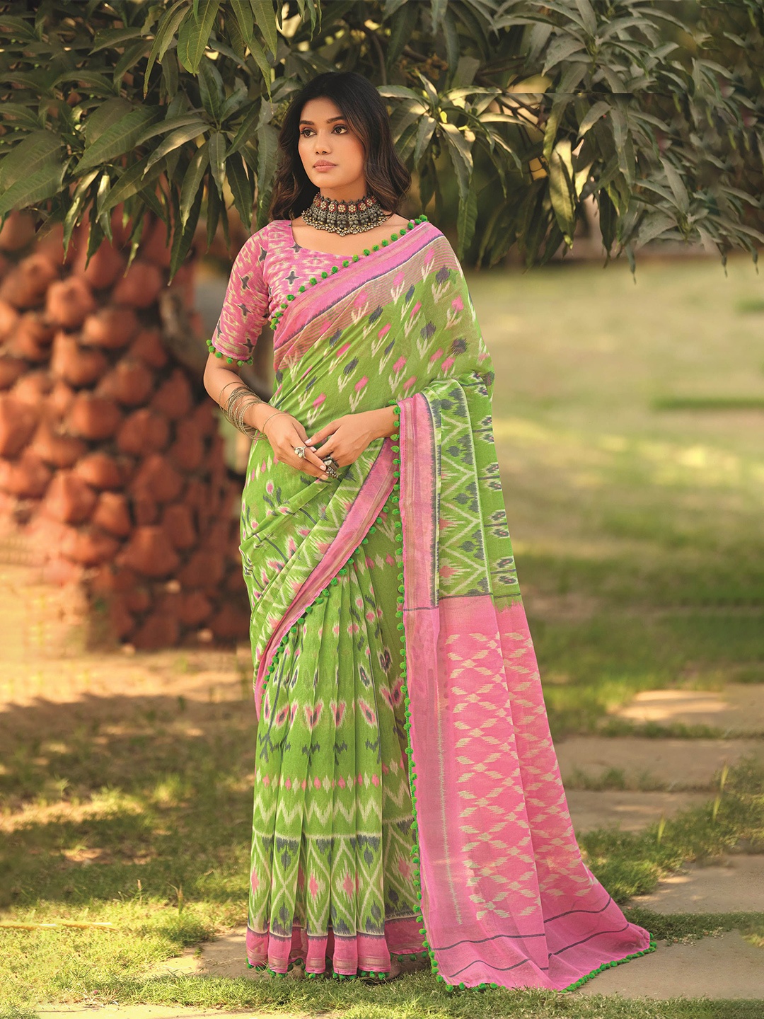 

Panzora Saree, Green