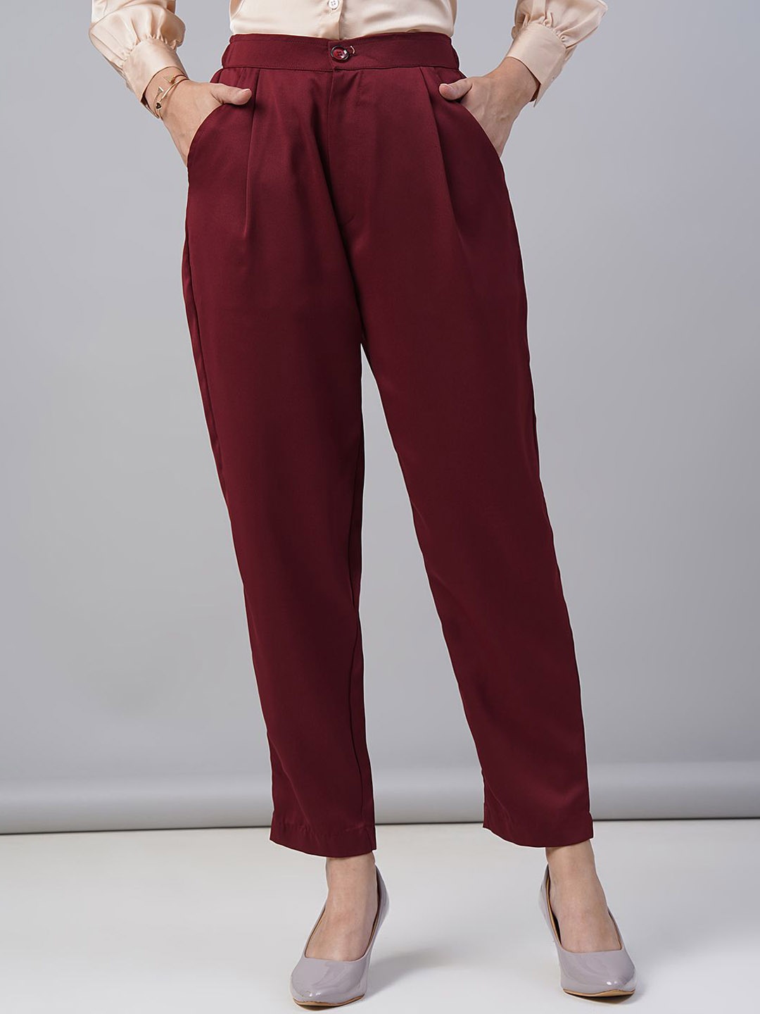 

FITHUB Women Tapered Fit High-Rise Pleated Trousers, Maroon