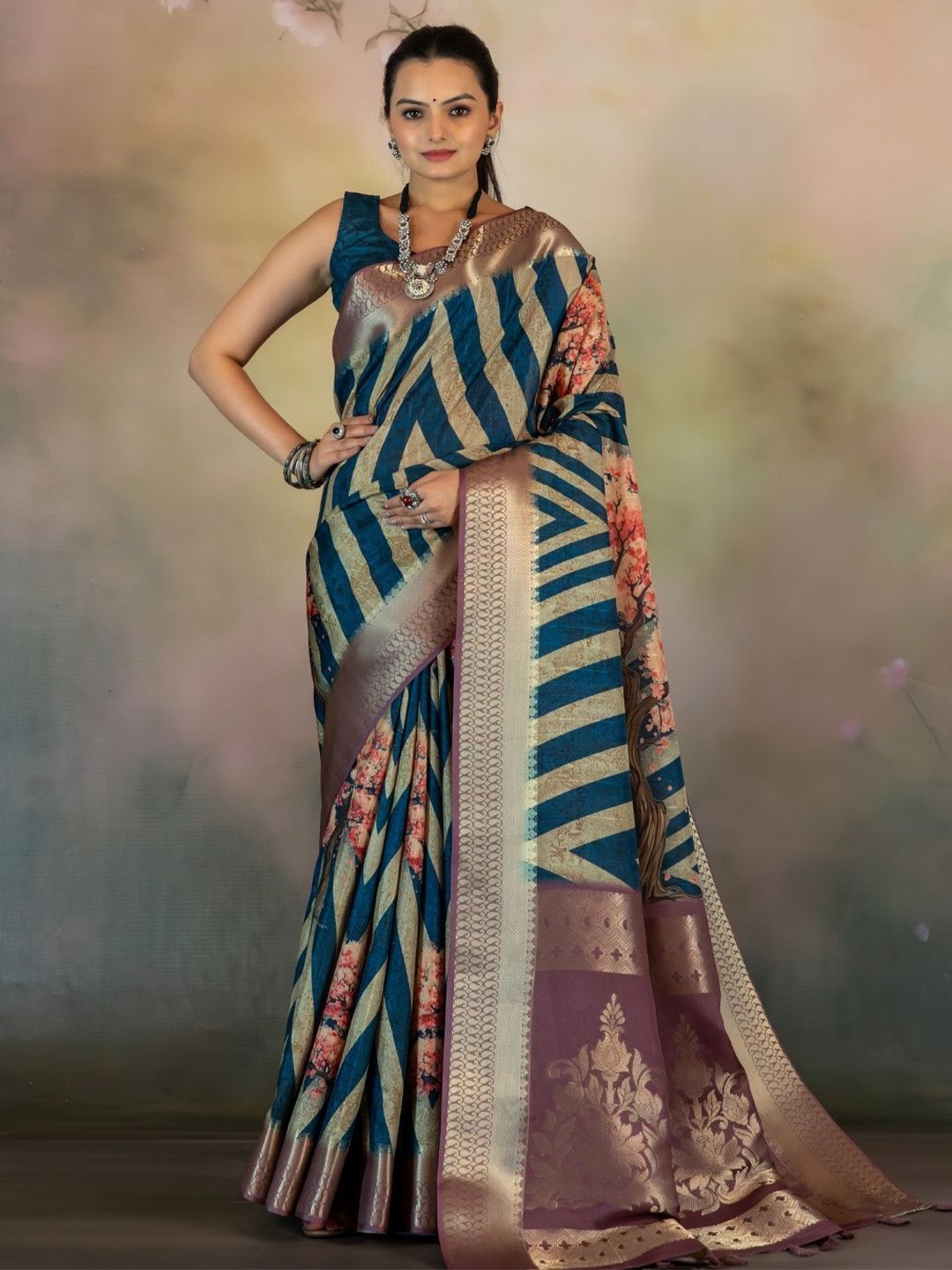 

Yuvani Floral Zari Tussar Saree, Blue