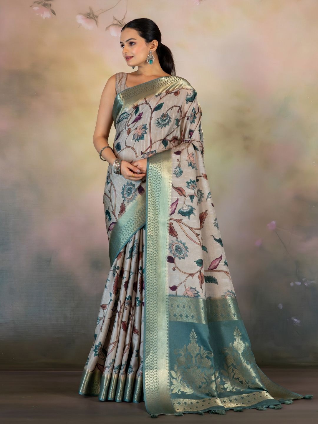 

Yuvani Floral Zari Tussar Saree, Green