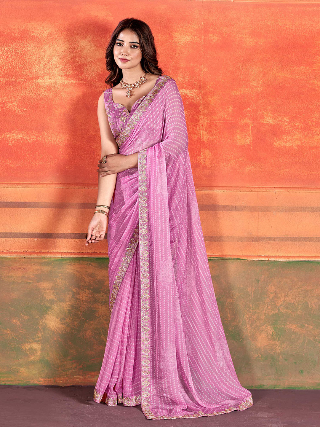 

Panzora Embroidered Bandhani Saree, Pink