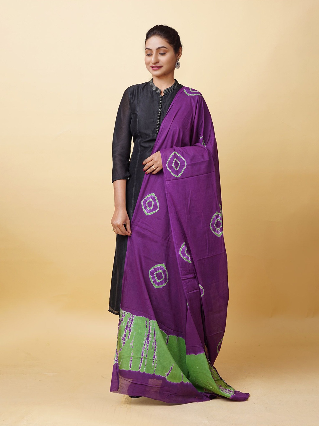 

Unnati Silks Bandhani & Shibori Printed Dupatta, Violet