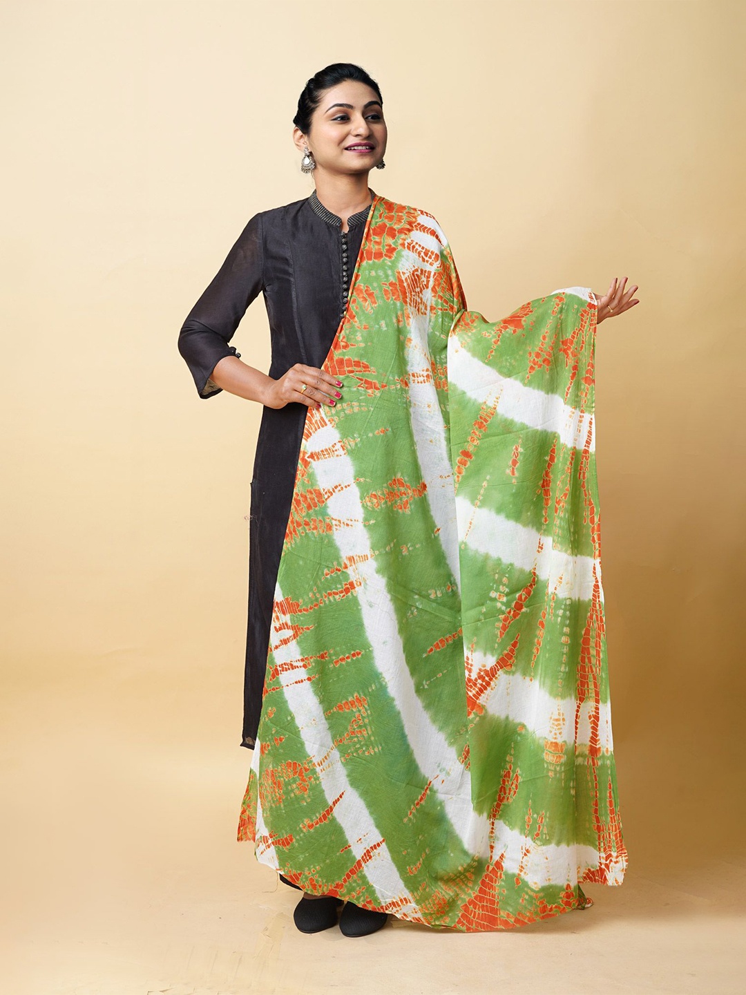 

Unnati Silks Shibori Printed Dupatta, Green