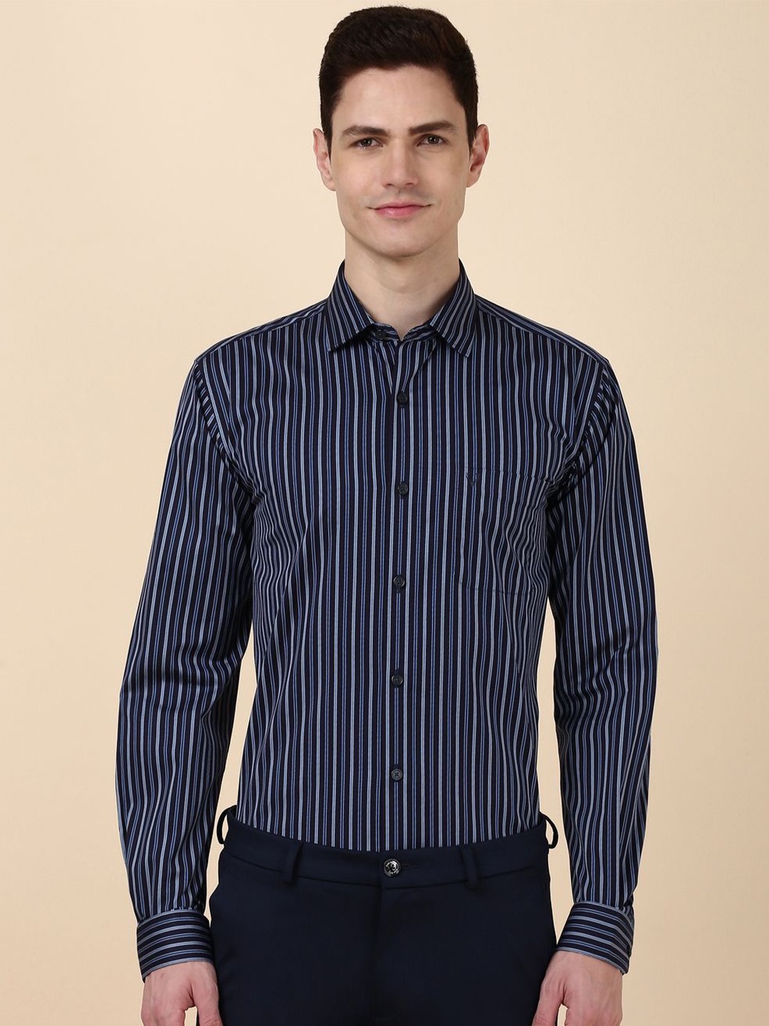 

Allen Solly Men Striped Spread Collar Cotton Slim Fit Formal Shirt, Navy blue