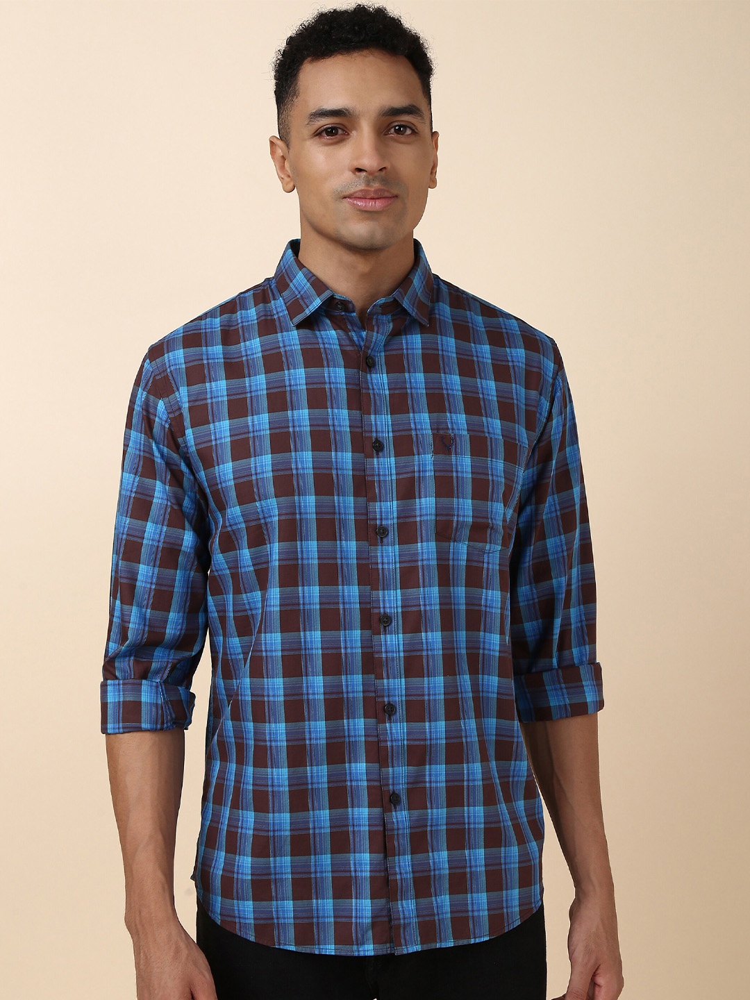 

Allen Solly Men Checks Spread Collar Cotton Pocket Slim Fit Casual Shirt, Black
