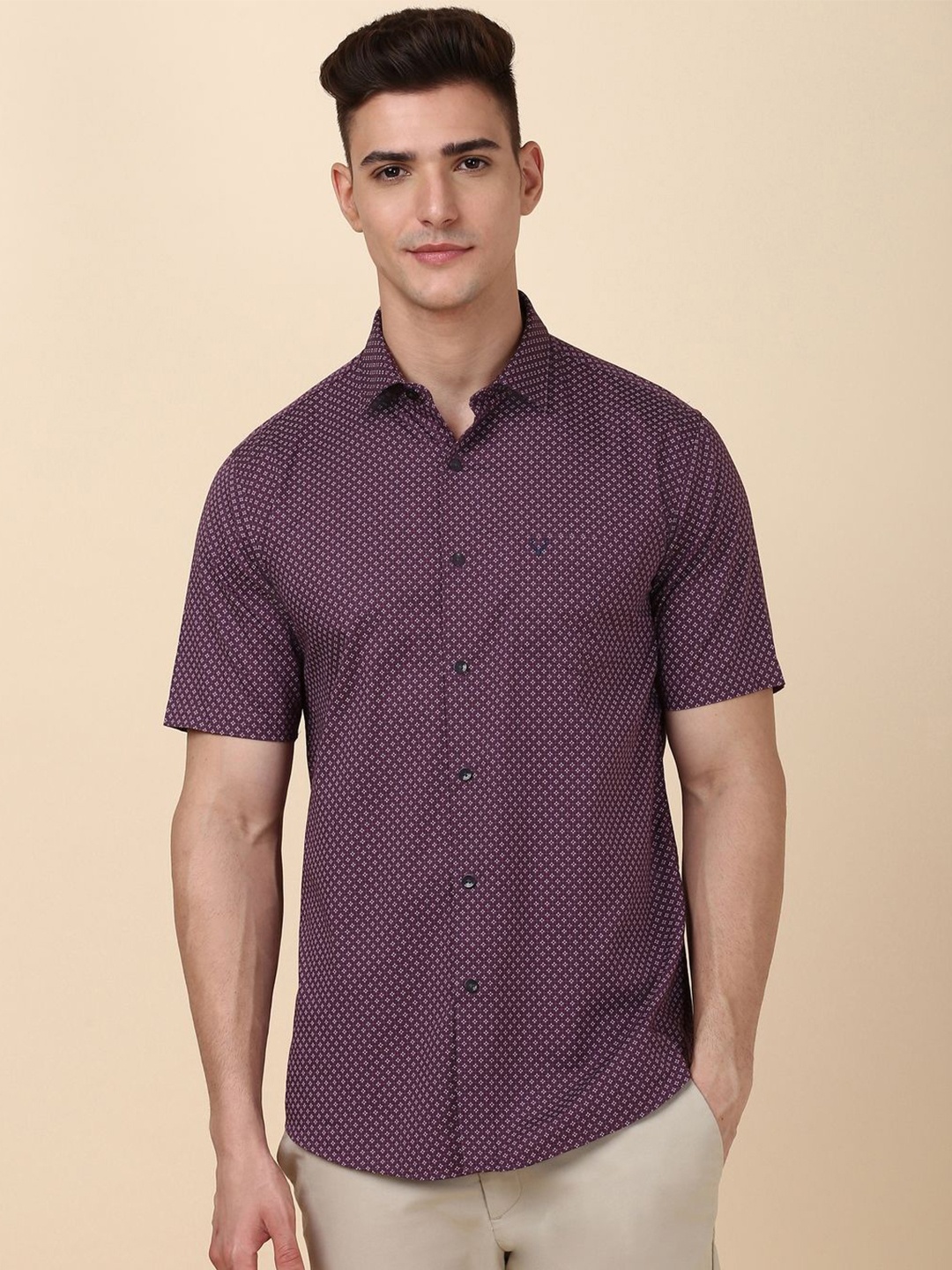 

Allen Solly Men Micro Ditsy Printed Spread Collar Slim Fit Pure Cotton Casual Shirts, Purple