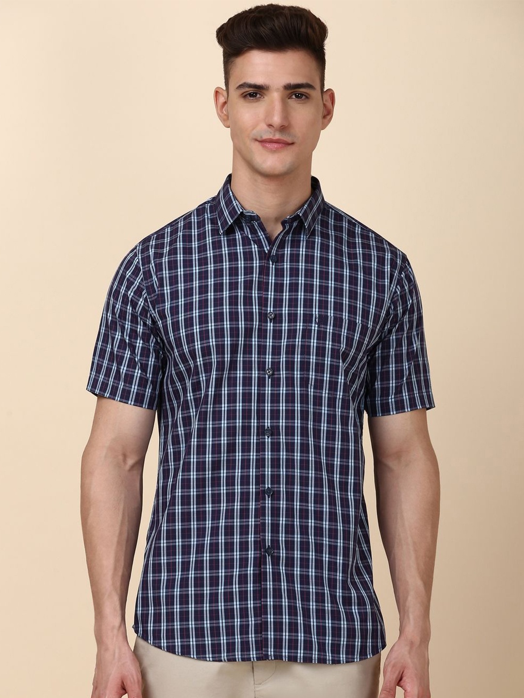 

Allen Solly Men Checked Spread Collar Slim Fit Pure Cotton Casual Shirts, Navy blue