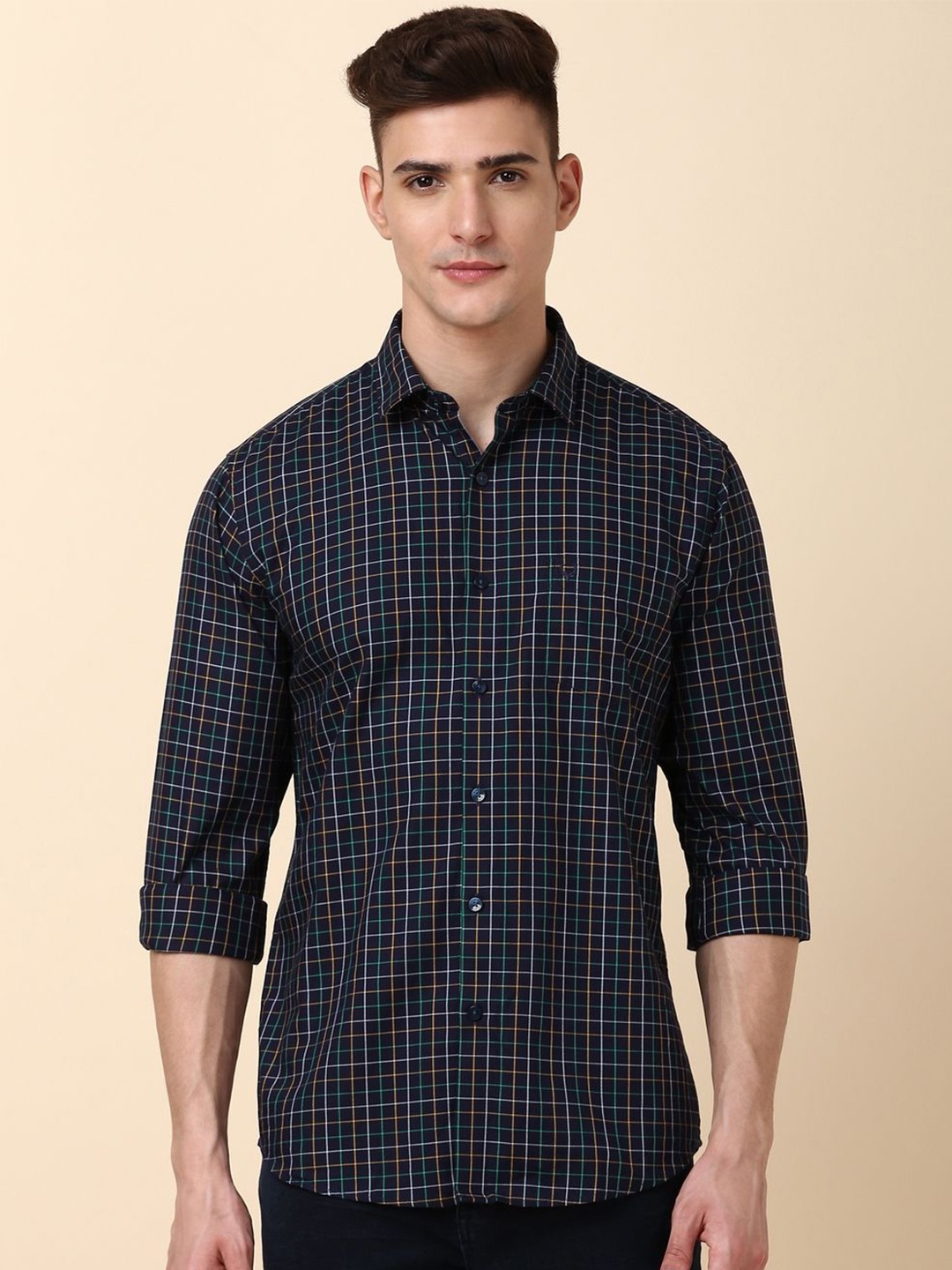 

Allen Solly Men Slim Fit Gingham Checked Casual Shirt, Navy blue