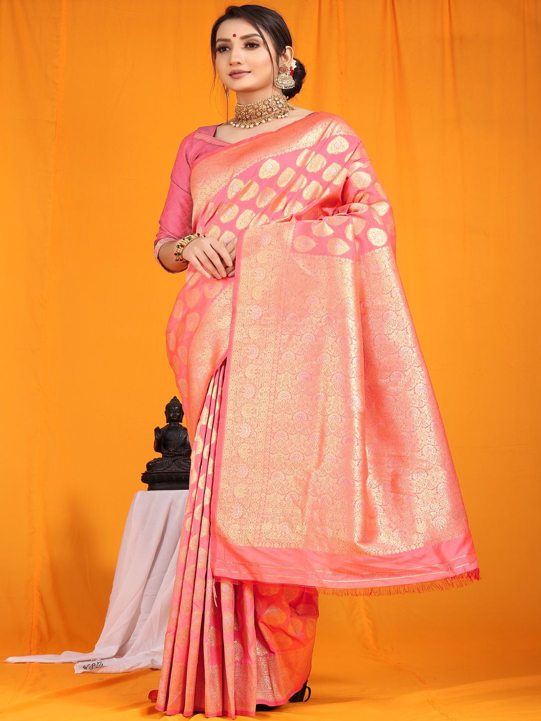 

SGF11 Woven Design Zari Kanjeevaram Saree, Peach