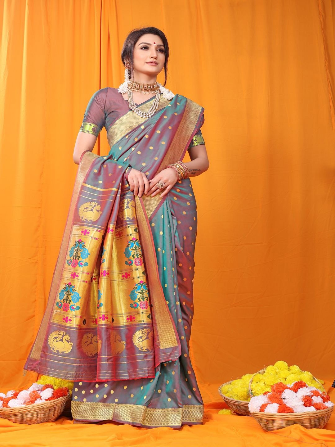 

SGF11 Woven Design Zari Kanjeevaram Saree, Teal