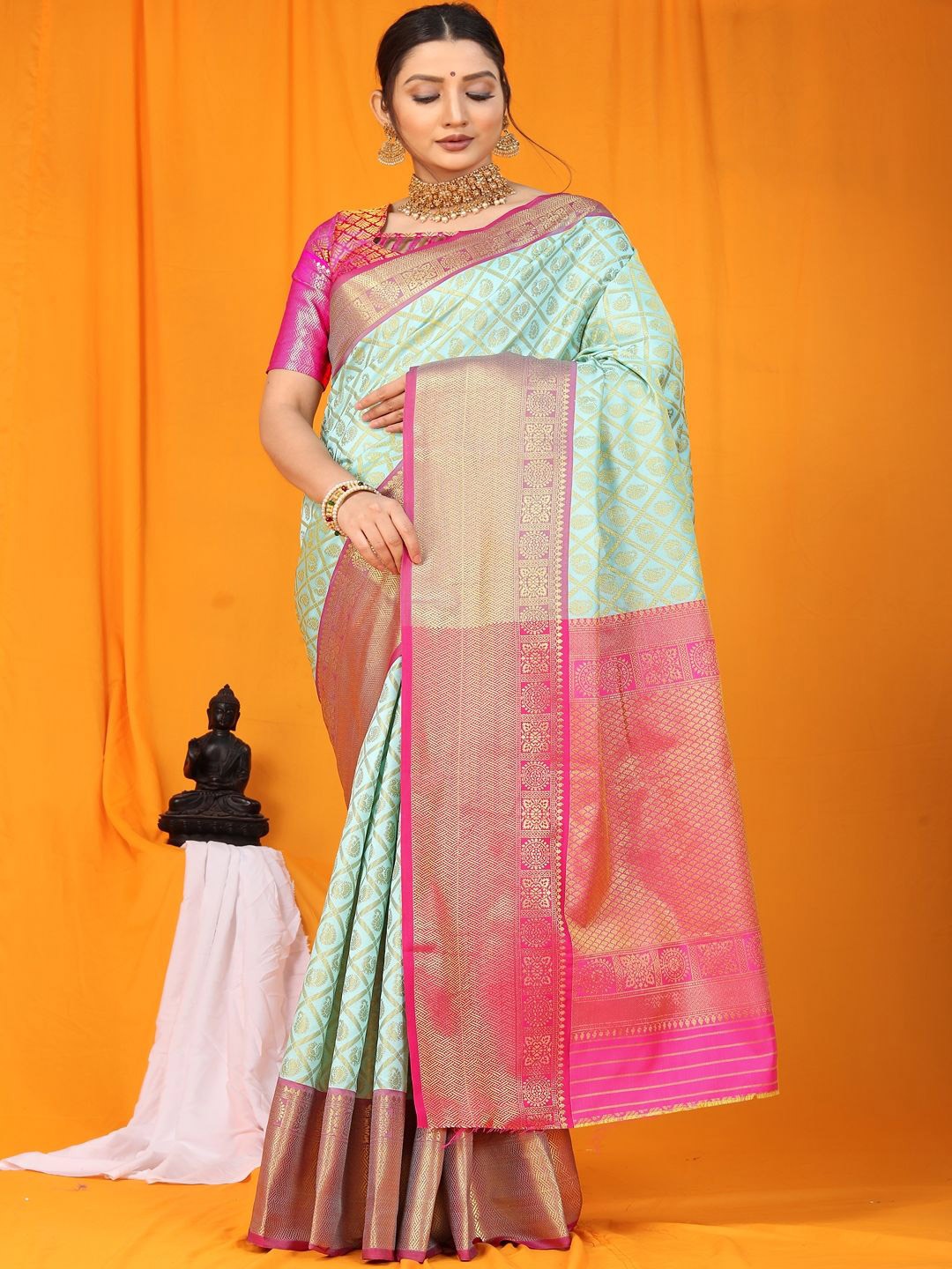 

SGF11 Woven Design Zari Kanjeevaram Saree, Blue