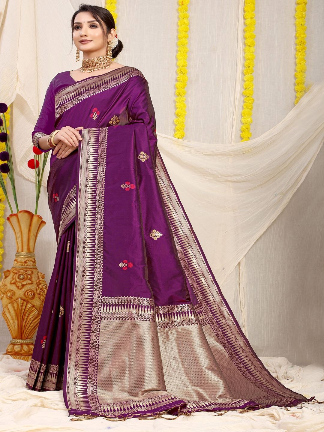 

SGF11 Ethnic Motifs Zari Kanjeevaram Saree, Purple