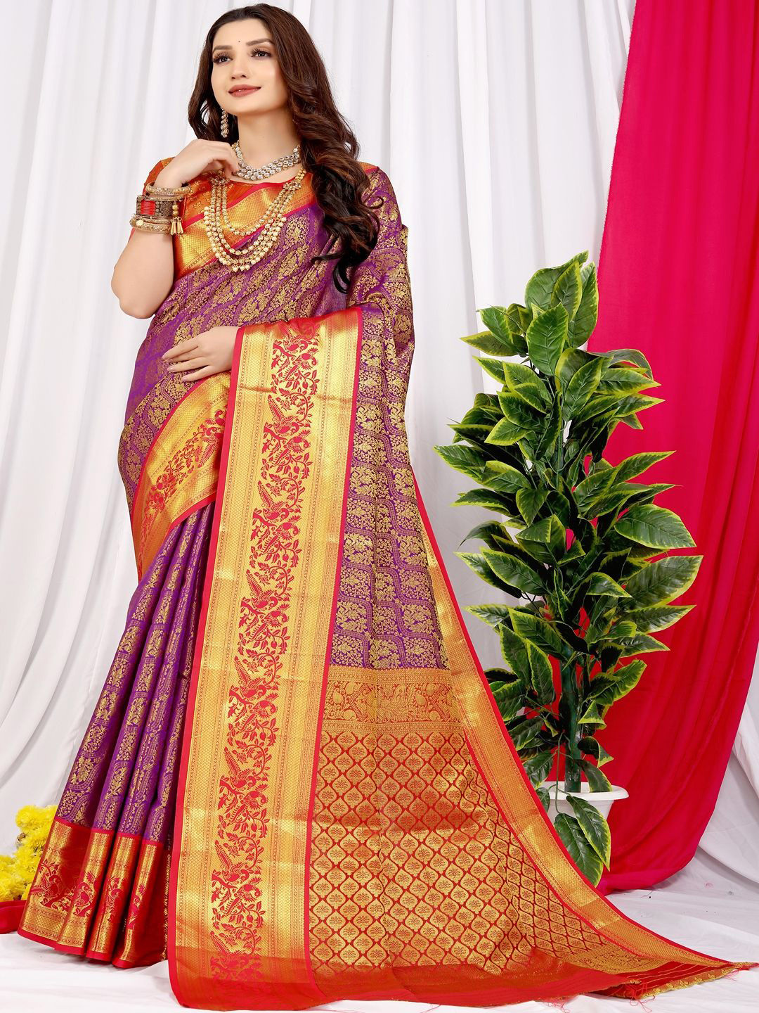 

SGF11 Woven Design Zari Kanjeevaram Saree, Purple