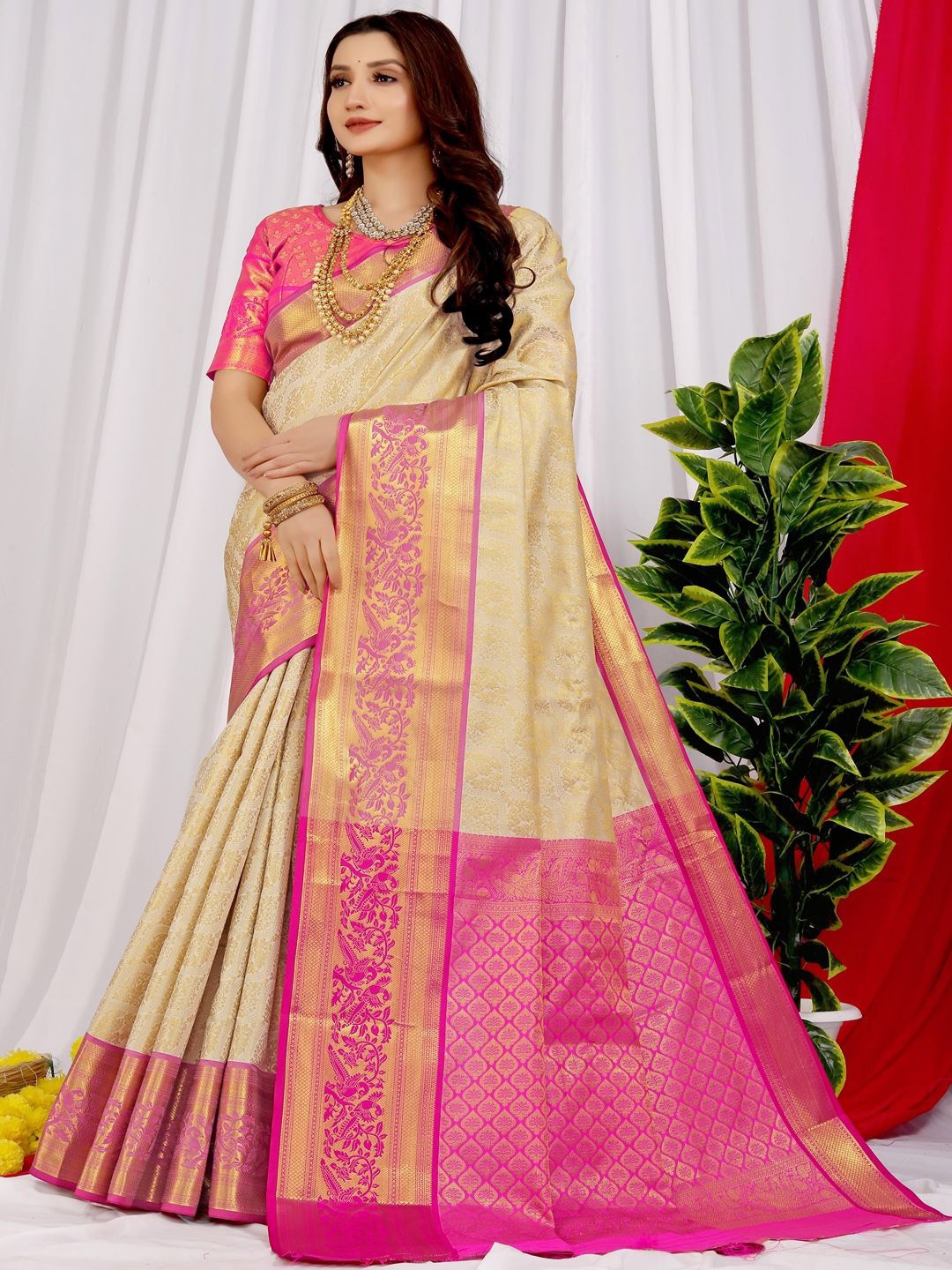 

SGF11 Woven Design Zari Kanjeevaram Saree, Off white