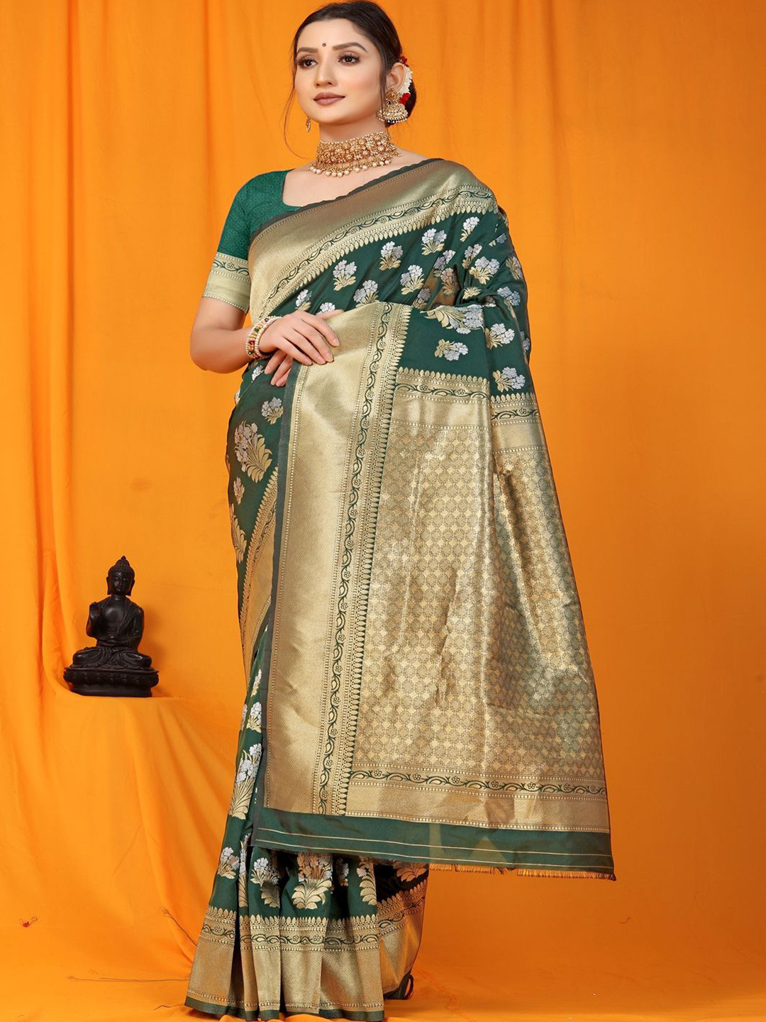 

SGF11 Woven Design Zari Kanjeevaram Saree, Green