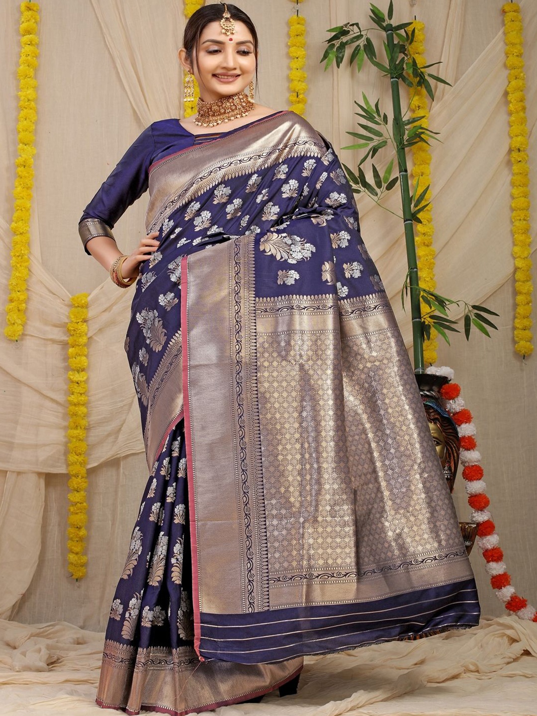 

SGF11 Woven Design Kanjeevaram Saree, Blue