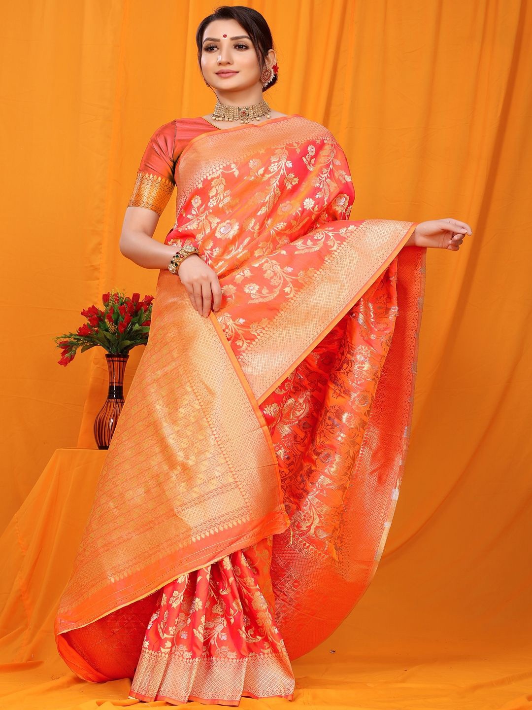 

SGF11 Floral Zari Kanjeevaram Saree, Orange