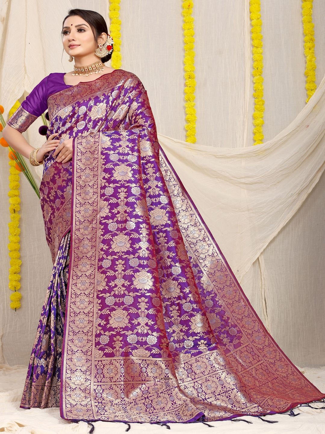 

SGF11 Woven Design Kanjeevaram Saree, Purple