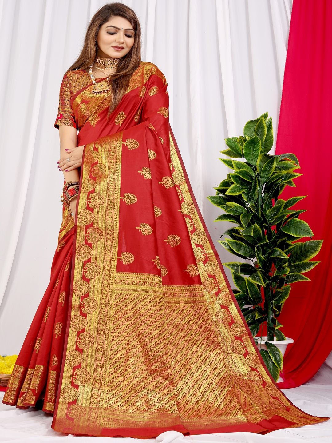 

SGF11 Zari Kanjeevaram Saree, Red