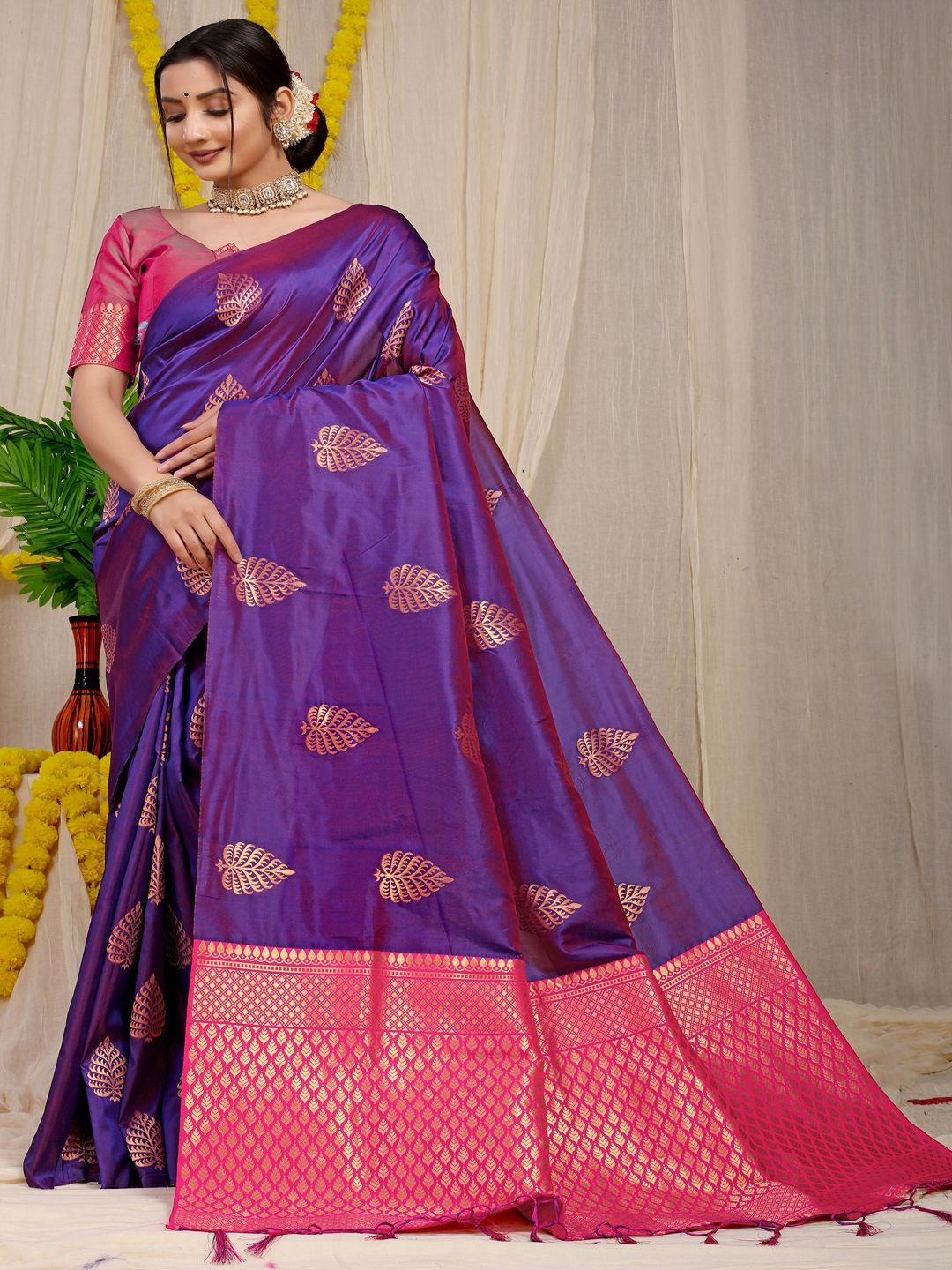

SGF11 Floral Zari Kanjeevaram Saree, Purple