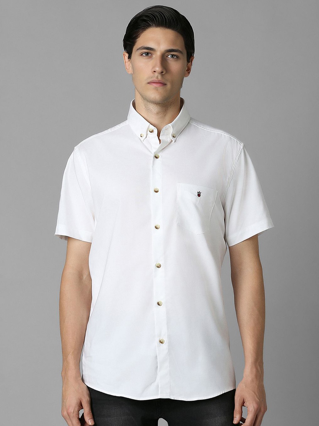 

Louis Philippe Sport Men Solid Cotton Slim Fit Casual Shirt, White