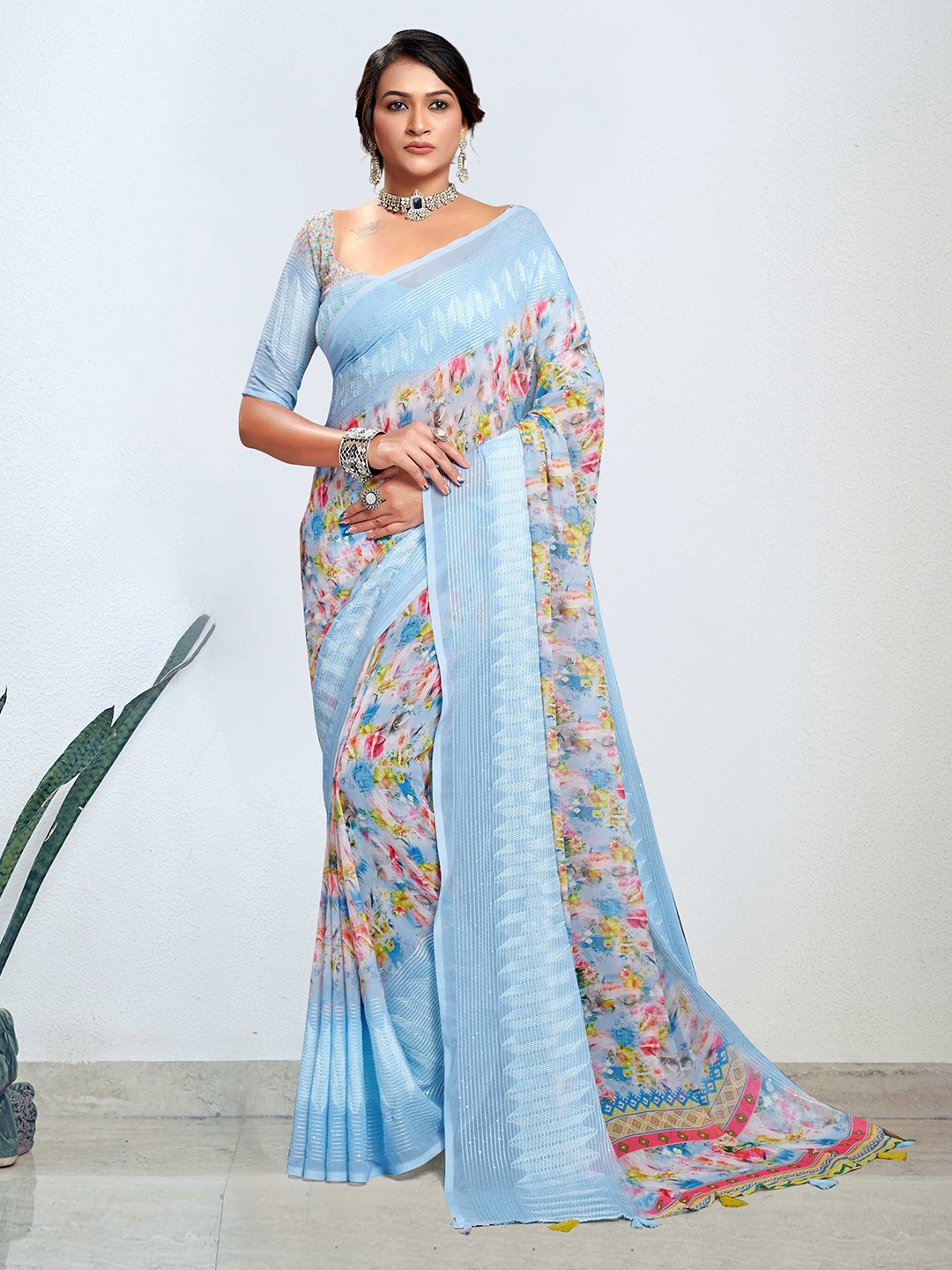 Panzora Floral Sequinned Saree, Blue