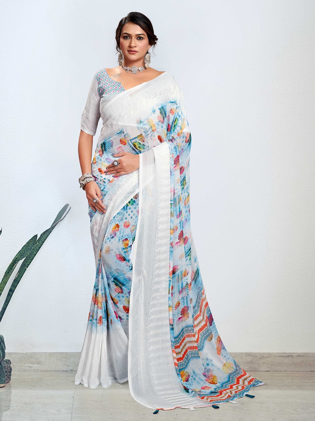 

Panzora Floral Sequinned Saree, Blue