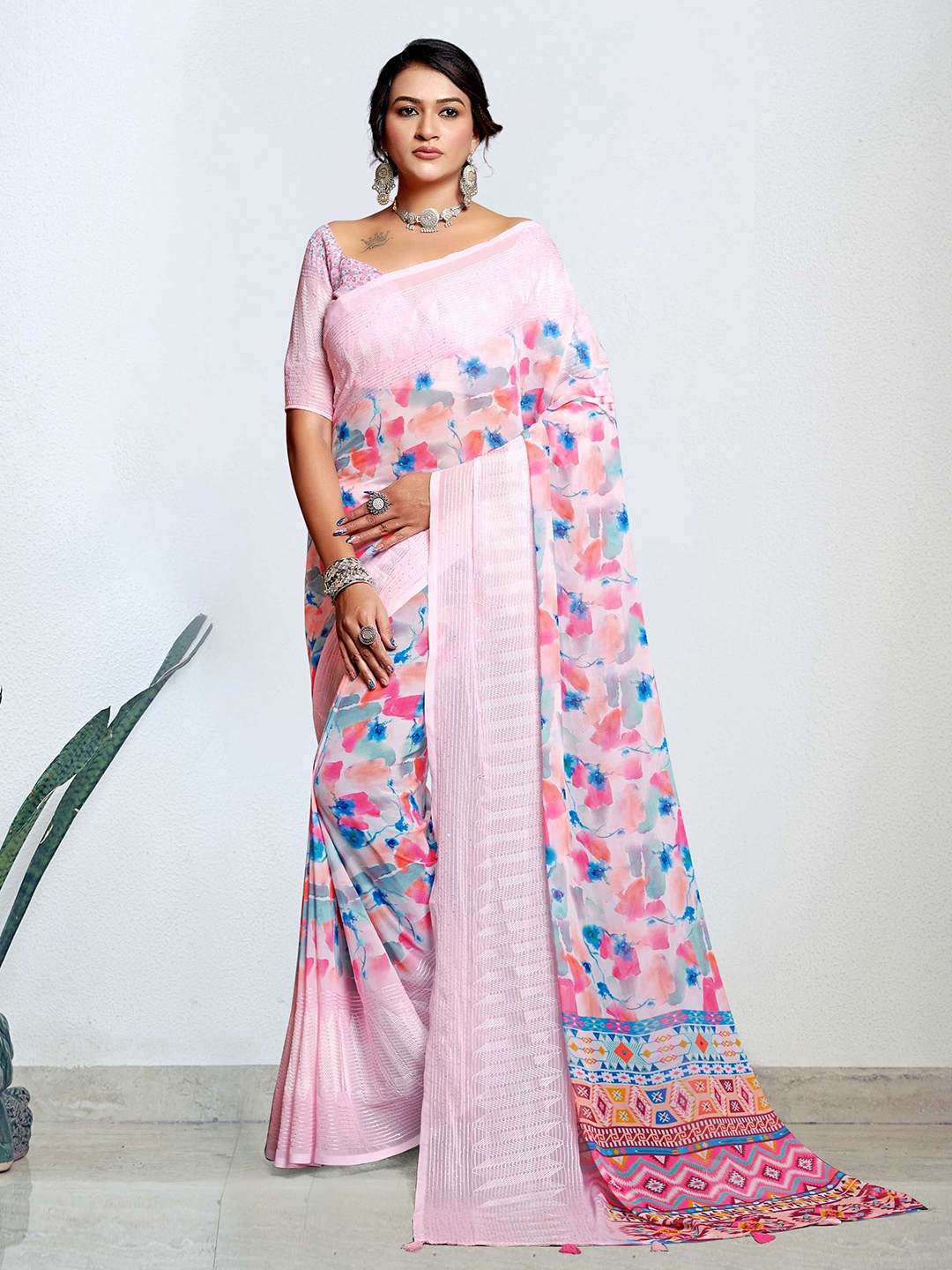 Panzora Floral Sequinned Saree, Pink