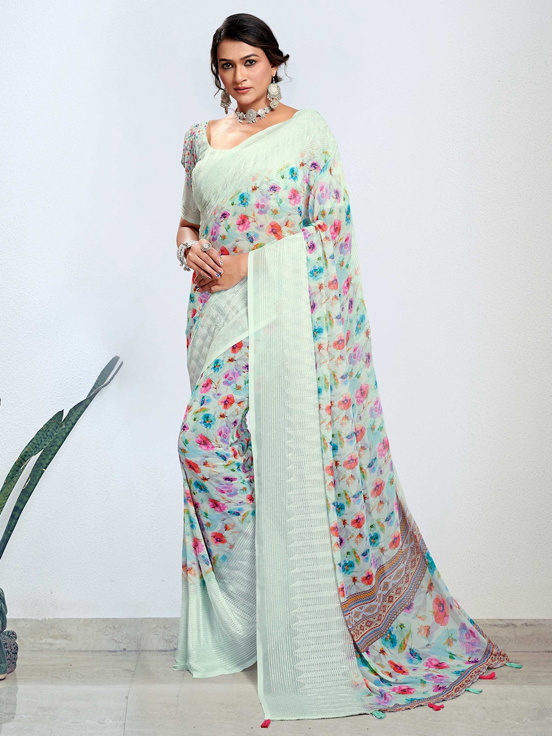 Panzora Floral Sequinned Saree, Sea green
