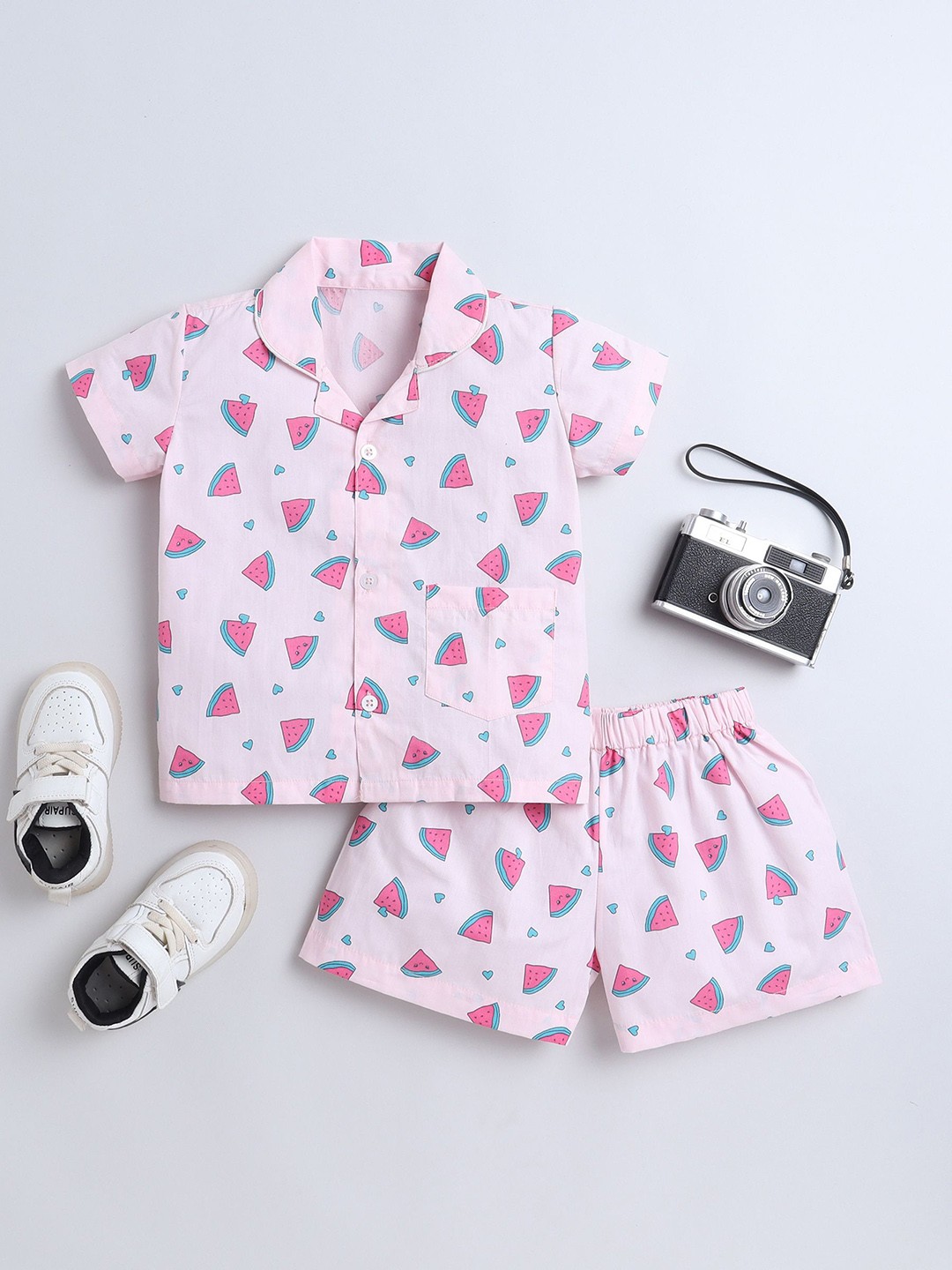 

The Magic Wand Kids Lapel Collar Short Sleeves Printed Night suit, Pink