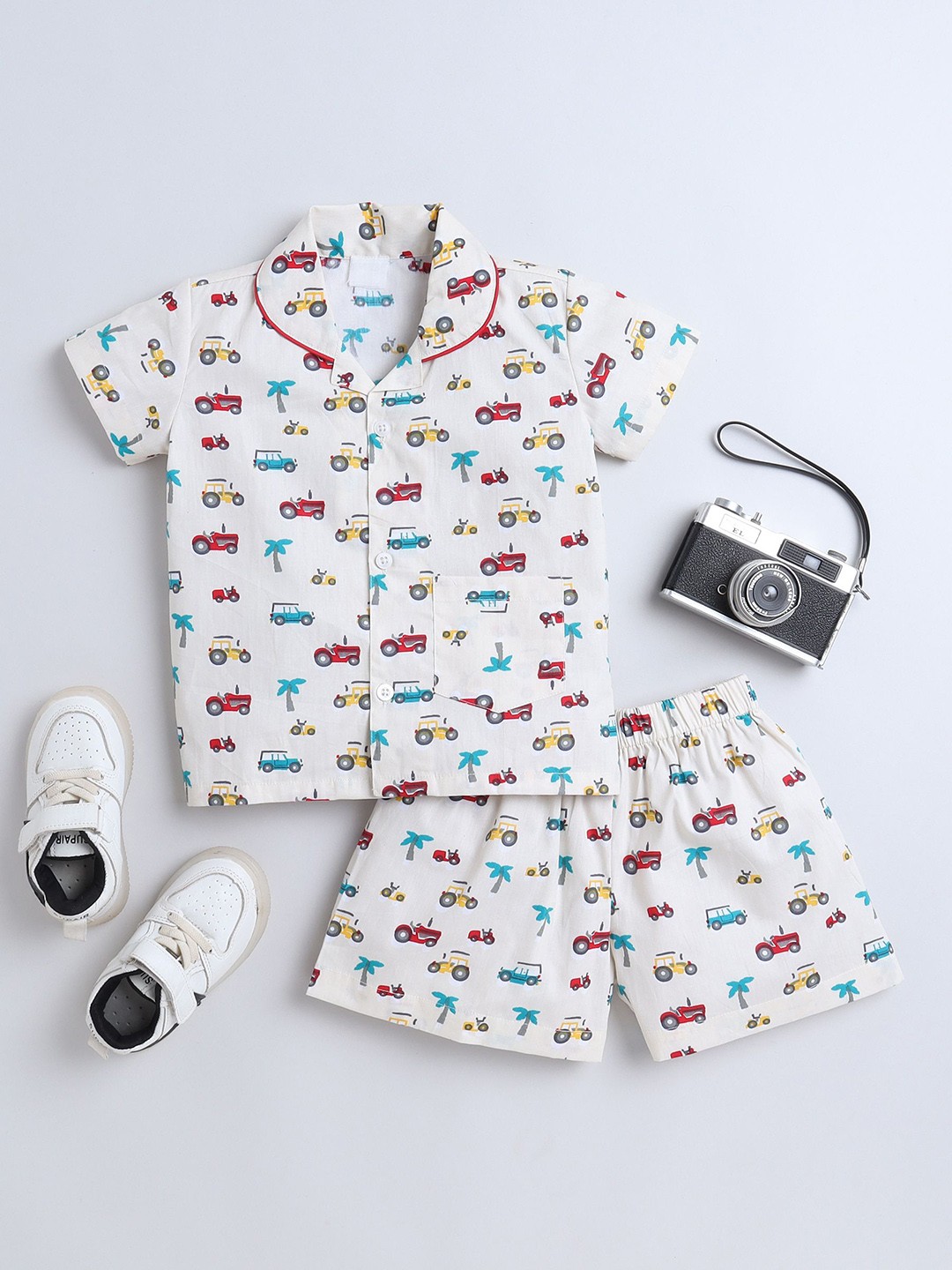 

The Magic Wand Kids Lapel Collar Short Sleeves Printed Night suit, Yellow