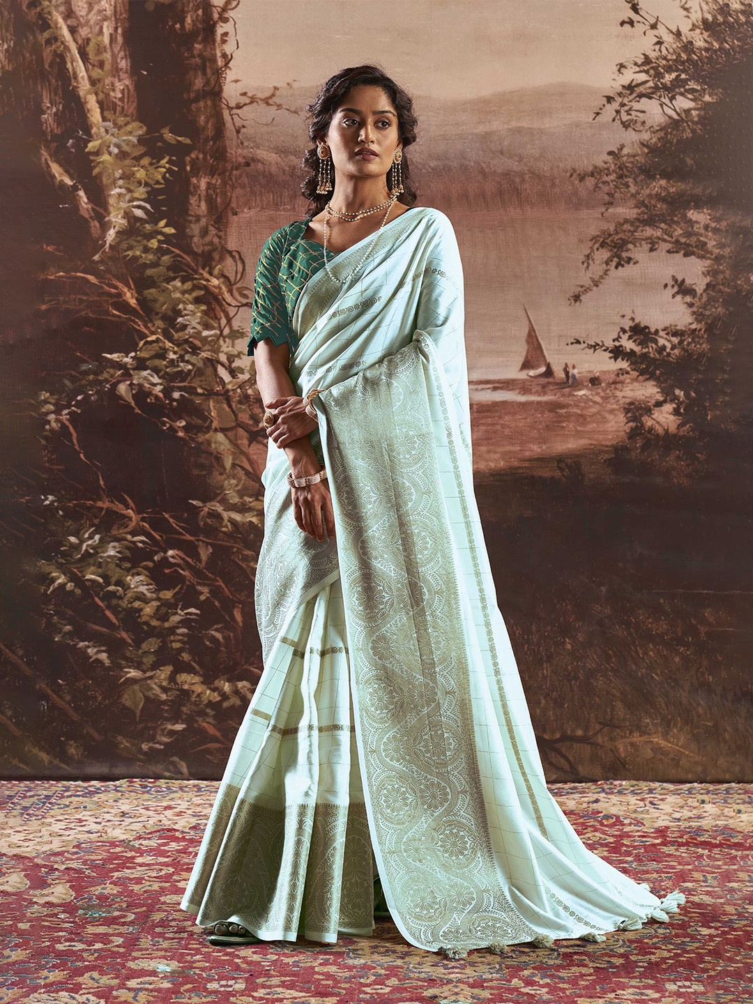 

Mitera Ethnic Motifs Zari Saree, Blue