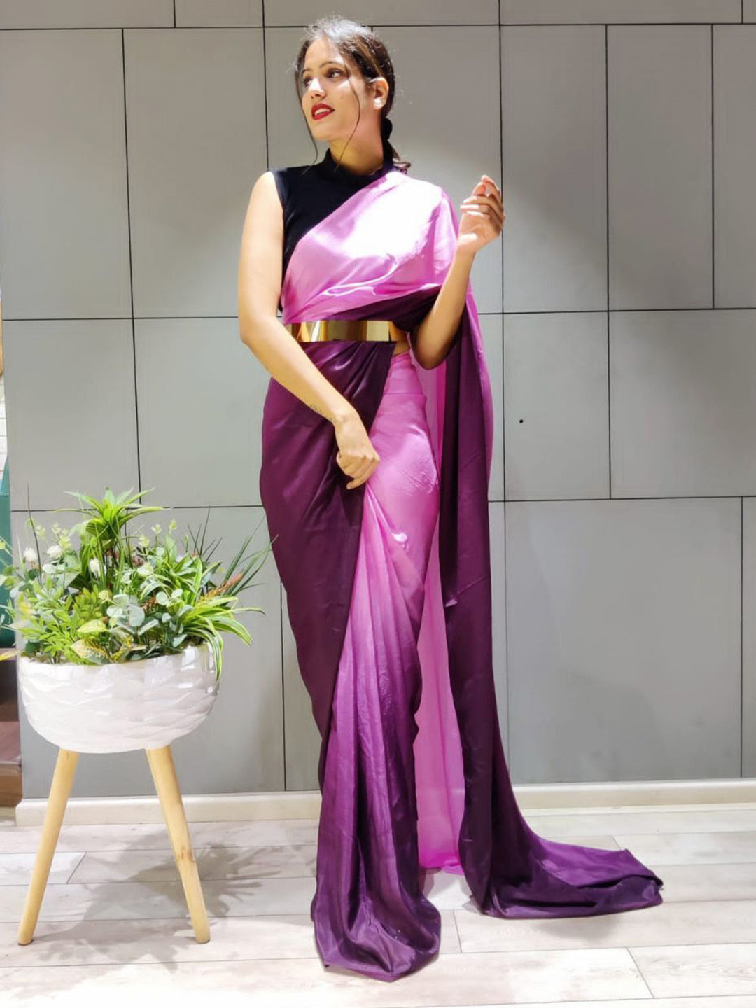 

TEEYA CREATION Ombre Belted Saree, Violet