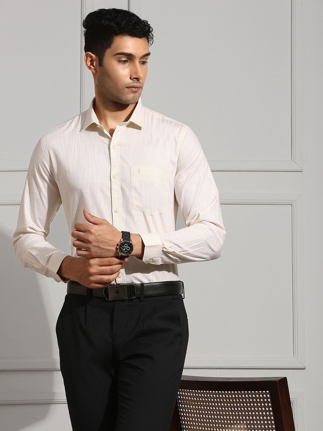 

Ramraj Men Solid Spread Collar Cotton Formal Shirt, Cream