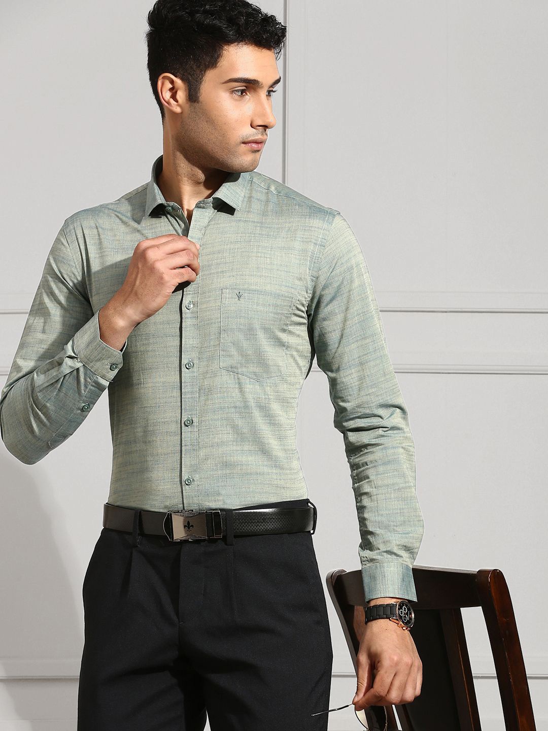 

Ramraj Men Solid Spread Collar Cotton Formal Shirt, Green