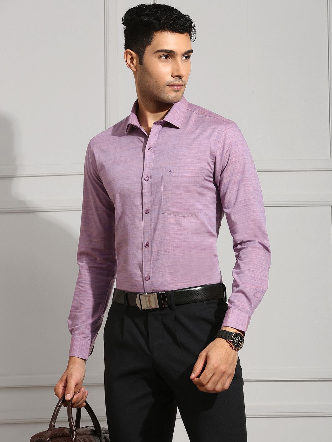 

Ramraj Men Solid Spread Collar Cotton Formal Shirt, Purple