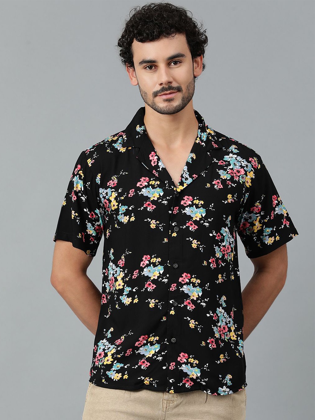 

Kotty Men Cuban Collar Floral Printed Casual Shirt, Black