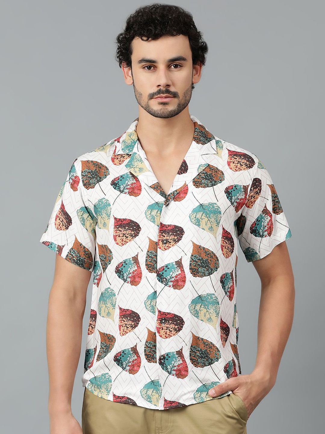 

Kotty Men Tropical Printed Casual Shirt, White