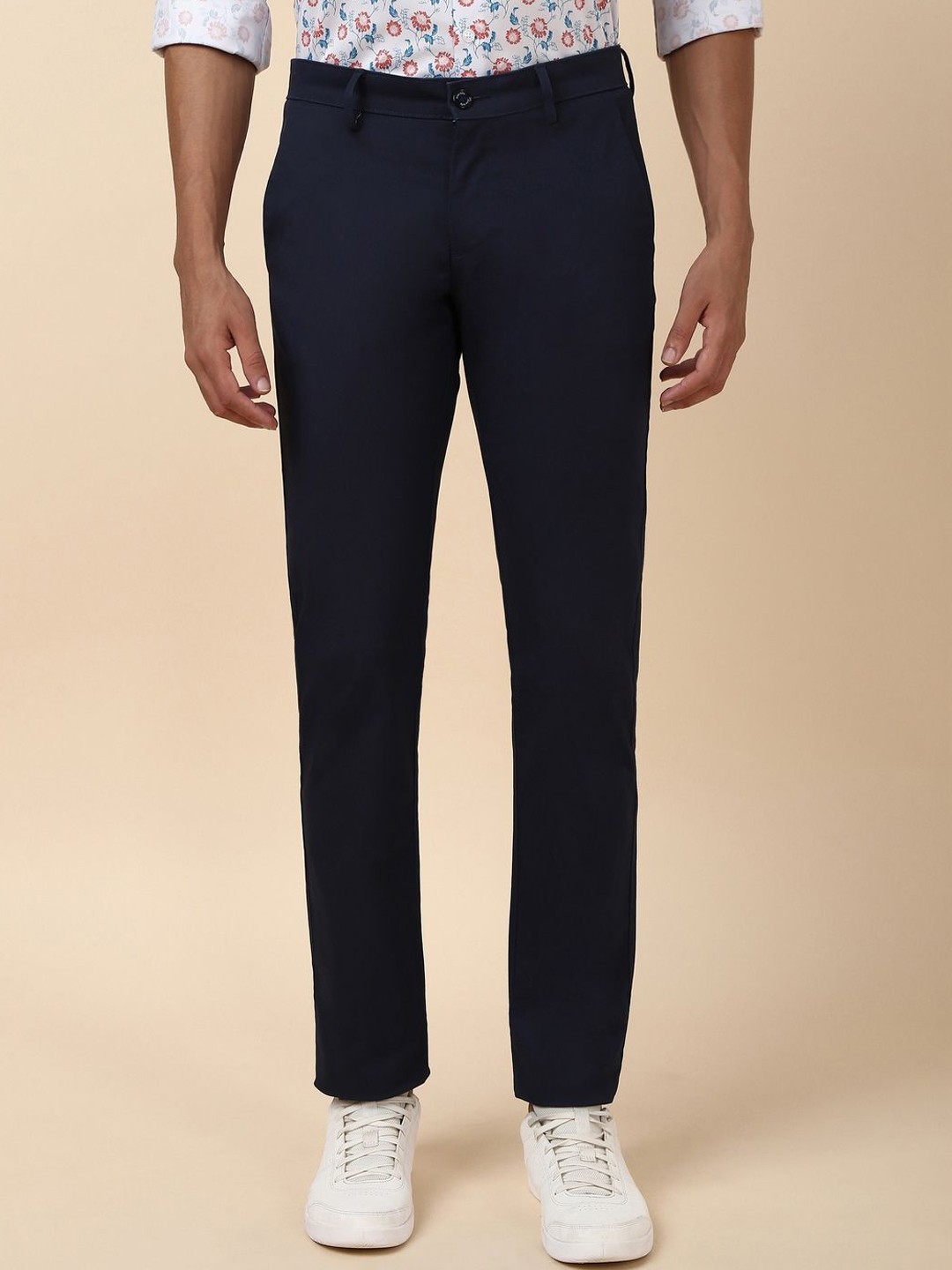 

Allen Solly Men Slim Fit Trousers, Navy blue