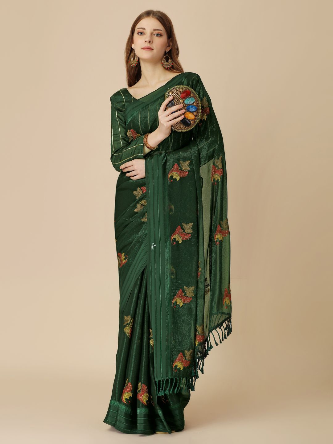 

HERE&NOW Floral Embroidered Saree, Green