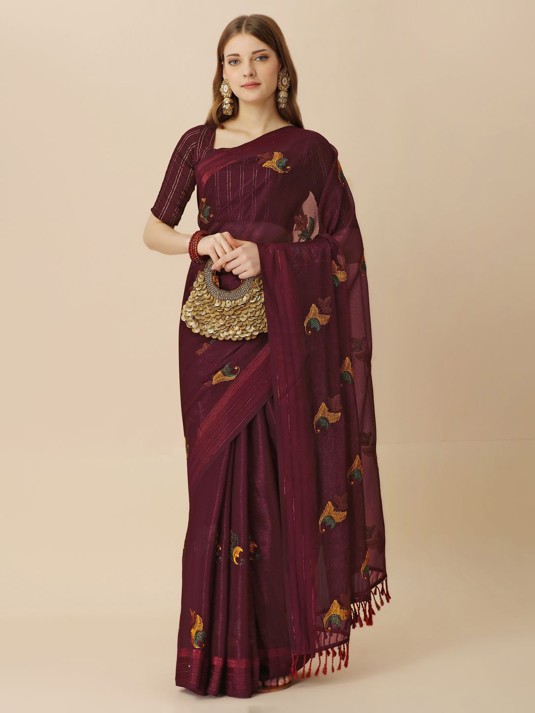 

HERE&NOW Floral Embroidered Saree With Blouse Piece, Maroon