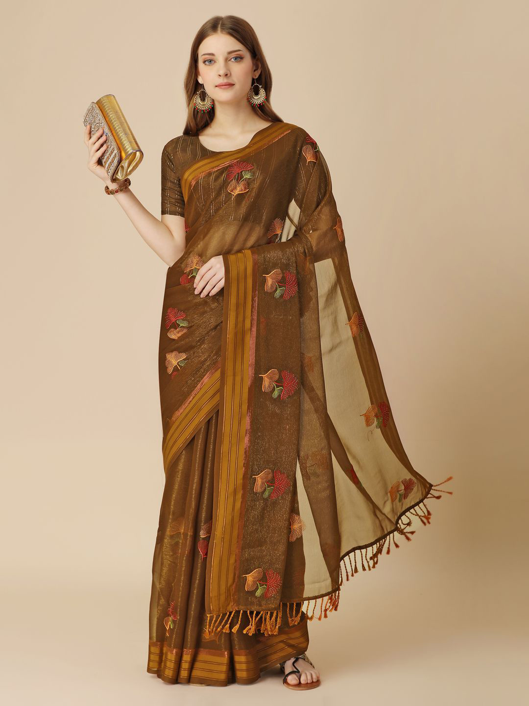 

HERE&NOW Floral Embroidered Saree, Coffee brown