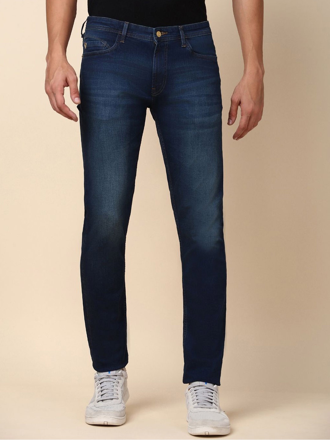 

Allen Solly Men Skinny Fit Mid-Rise Clean Look Light Fade Jeans, Navy blue