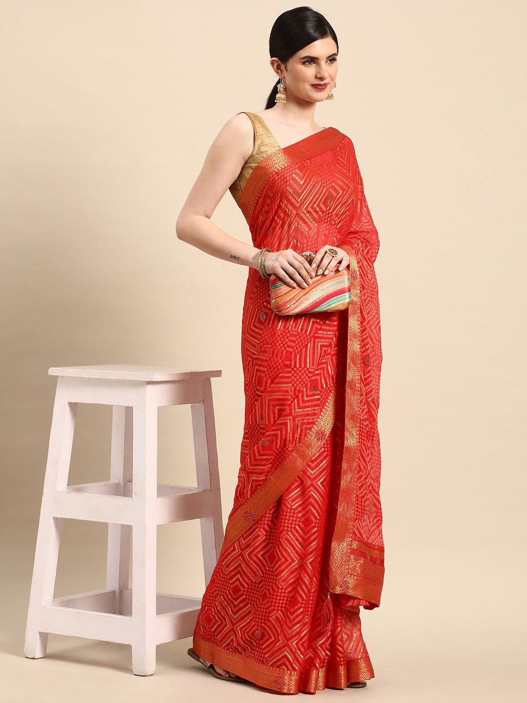 

HERE&NOW Zari Woven Design Saree, Red