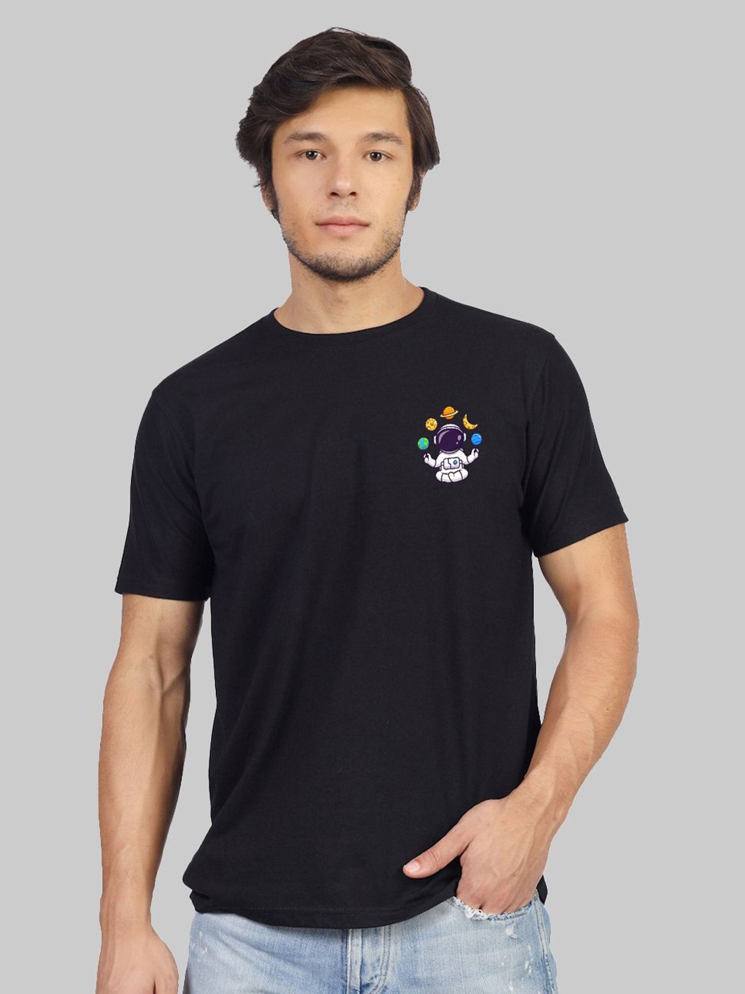 

Greylongg Men Round Neck Graphic Printed T-shirt, Black