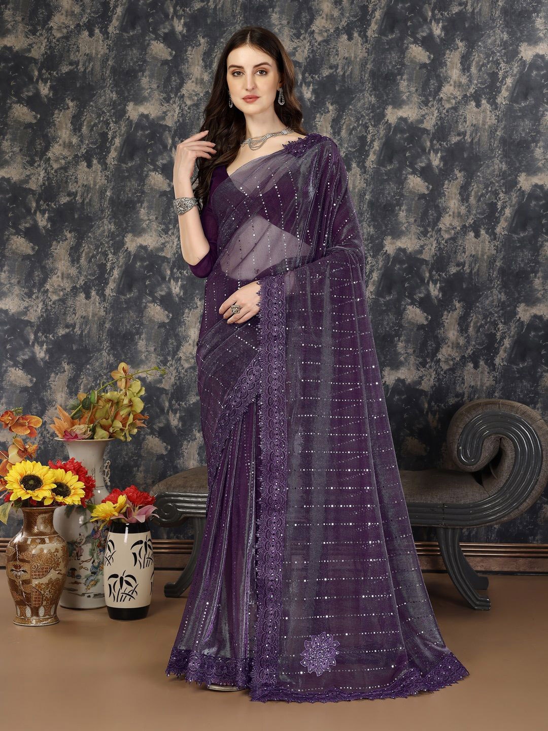 

HERE&NOW Embellished Mukaish Saree, Burgundy