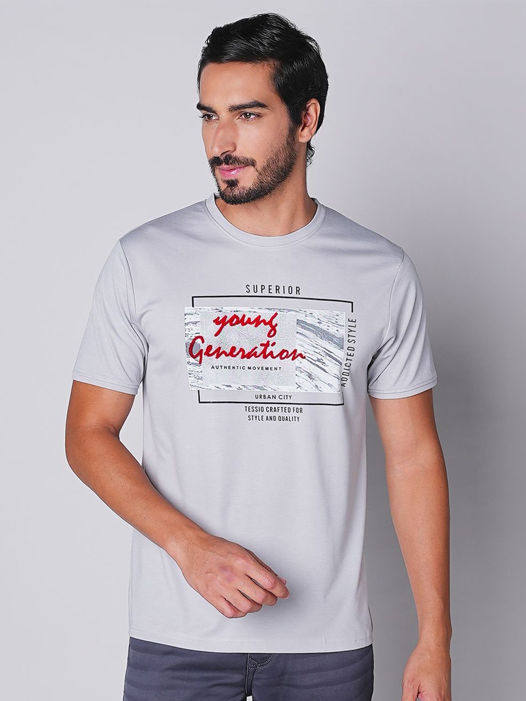 

TESSIO Men Typography Printed Round Neck T-shirt, Grey