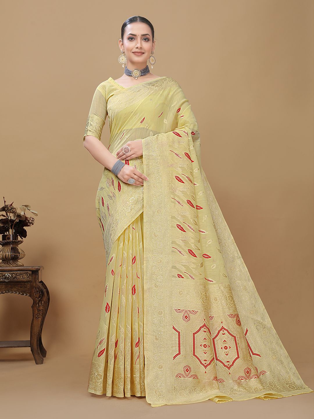 

RUDIT CREATION Woven Design Zari Linen Blend Saree, Yellow