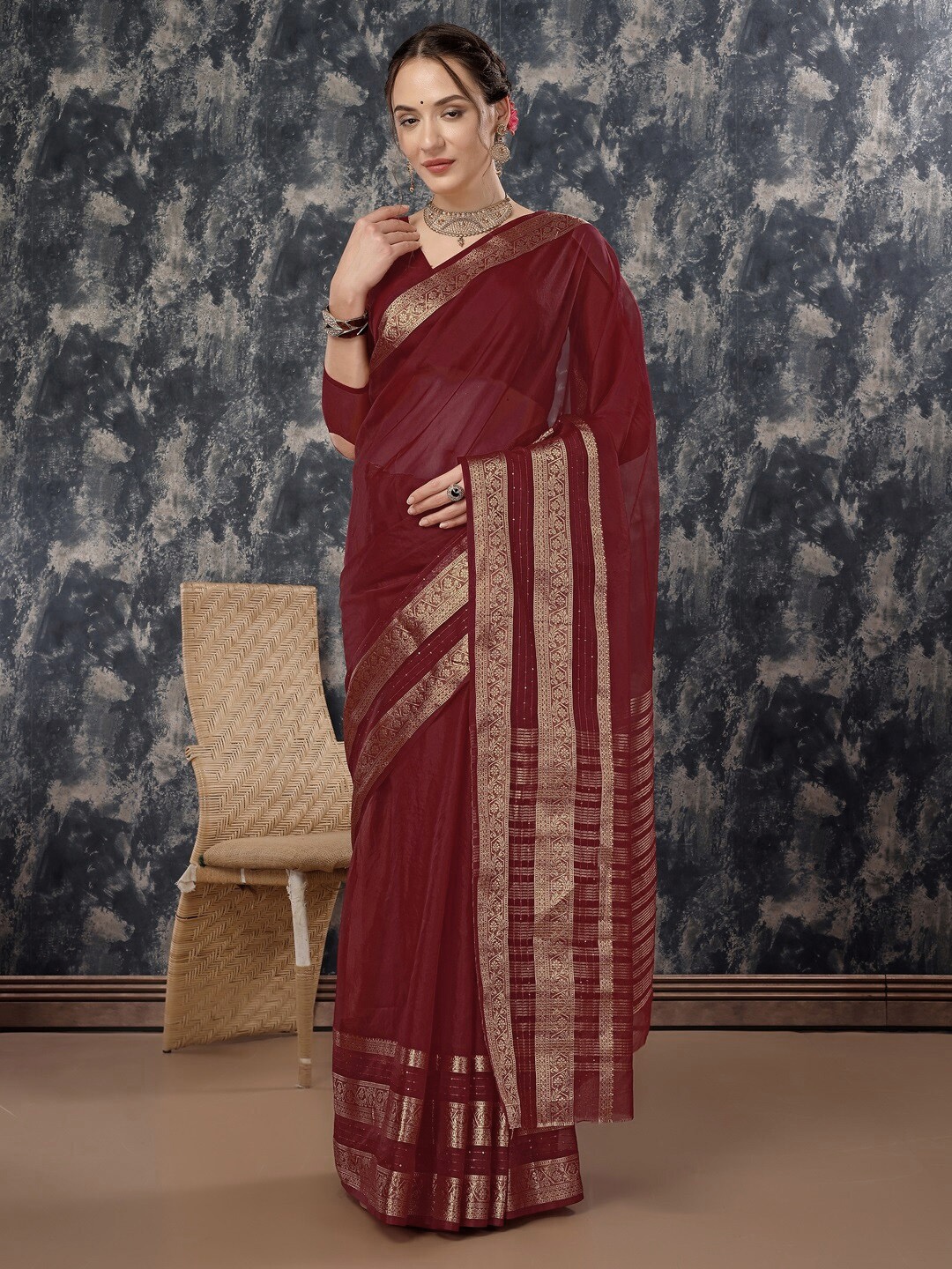 

HERE&NOW Zari Organza Saree, Maroon