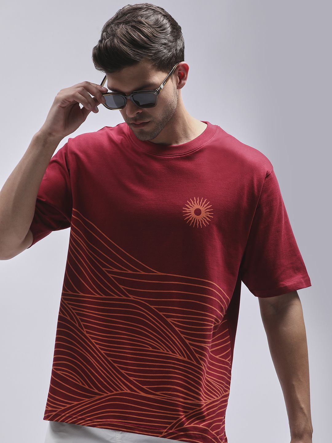

DILLINGER Men Round Neck Abstract Printed Oversized Pure Cotton T-shirt, Maroon